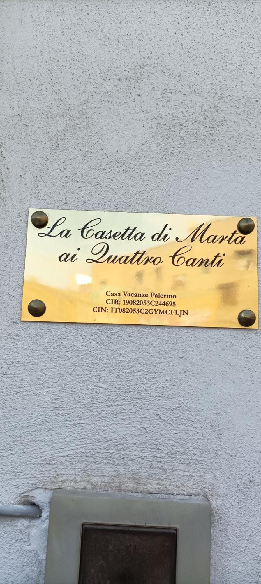 La Casetta Di Marta Ai Quattro Canti Palermo Buitenkant foto